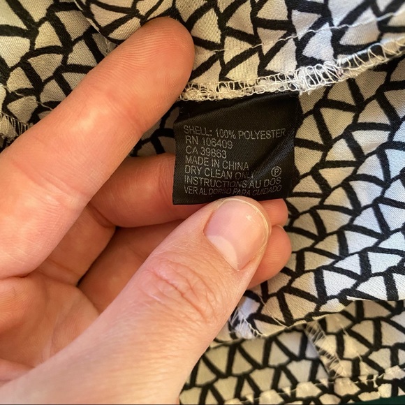 Ruffle blouse - Picture 4 of 5